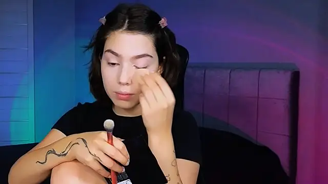 Stacy Gonzales  online show from September 2025 09:21:02 AM