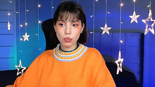 Stacy Gonzales  online show from October 2025 10:38:02 AM