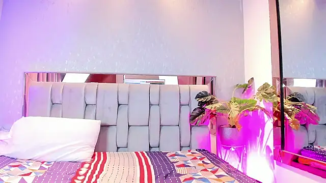 RoseTaylor   online show from March 2026 05:04:02 AM