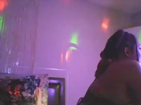 Snapshot of YourFaceMyThrone27 chatting on January 2025 01:31:01 AM YourFaceMyThrone27 online show from January 2025 01:31:01 AM