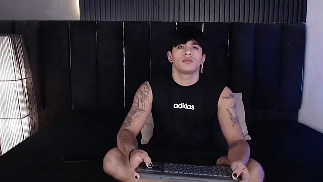 LuciferM Star online show from April 2026 07:52:02 PM