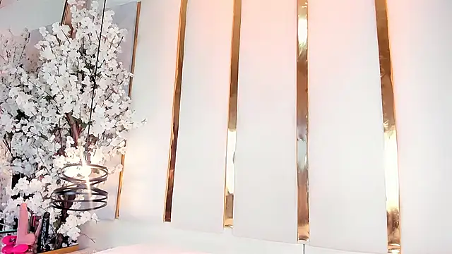 julietajackson 1 online show from February 2026 09:40:02 PM