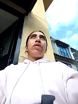 ifeelverywet andhot online show from February 2025 01:01:01 PM