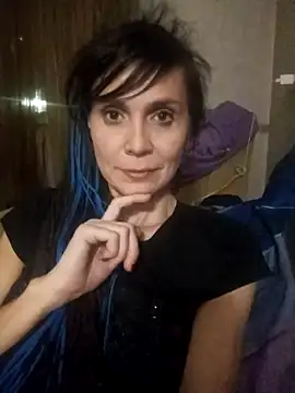 Francenia lolis online show from October 2025 10:17:02 PM