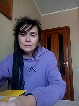 Snapshot of Francenia_lolis chatting on January 2026 12:53:02 PM Francenia lolis online show from January 2026 12:53:02 PM