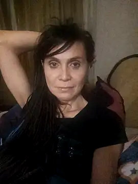 Snapshot of Francenia_lolis chatting on February 2026 07:43:01 PM Francenia lolis online show from February 2026 07:43:01 PM