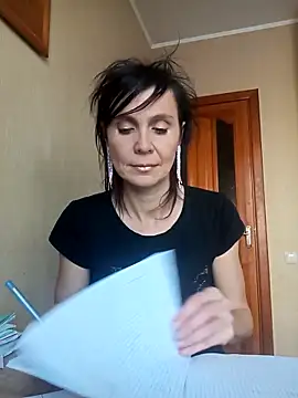 Snapshot of Francenia_lolis chatting on February 2026 08:54:01 AM Francenia lolis online show from February 2026 08:54:01 AM