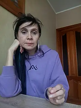 Snapshot of Francenia_lolis chatting on February 2026 08:26:01 AM Francenia lolis online show from February 2026 08:26:01 AM