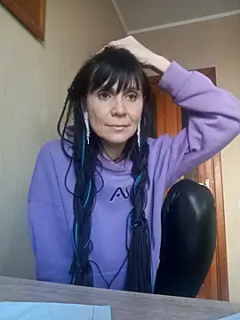 Snapshot of Francenia_lolis chatting on March 2026 07:15:01 AM Francenia lolis online show from March 2026 07:15:01 AM