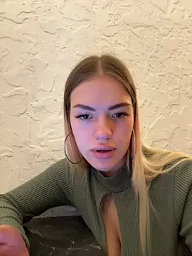 Snapshot of -Sexy_Barbie- chatting on January 2025 02:15:01 PM -Sexy Barbie- online show from January 2025 02:15:01 PM