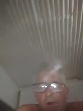 NICJOHNS online show from February 2026 06:12:02 PM