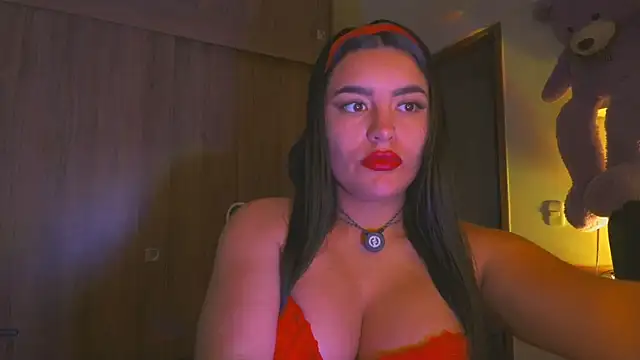 Snapshot of Layla_Nicols chatting on July 2026 03:08:01 AM Layla Nicols online show from July 2026 03:08:01 AM