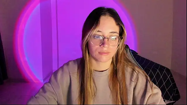 atenas 05  online show from November 2025 09:21:02 AM