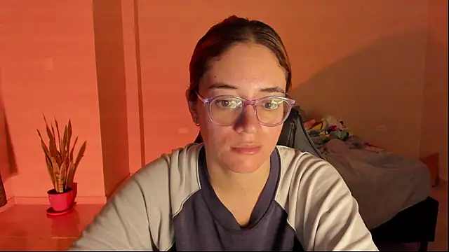 Snapshot of atenas_05_ chatting on February 2026 09:35:02 AM atenas 05 online show from February 2026 09:35:02 AM