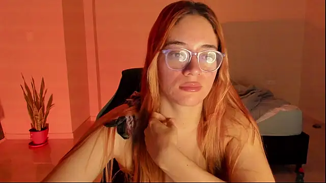 Snapshot of atenas_05_ chatting on February 2026 09:38:01 AM atenas 05 online show from February 2026 09:38:01 AM