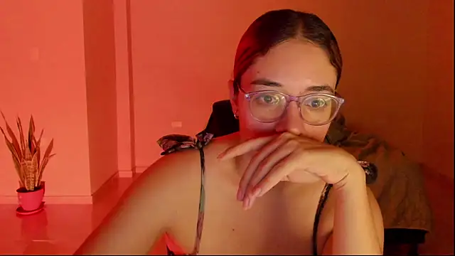 Snapshot of atenas_05_ chatting on March 2026 09:26:02 AM atenas 05 online show from March 2026 09:26:02 AM