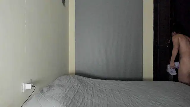 Snapshot of atenas_05_ chatting on June 2026 09:26:01 AM atenas 05 online show from June 2026 09:26:01 AM