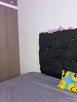 Snapshot of alisson_carolina73 chatting on March 2025 09:46:02 PM alisson carolina73 online show from March 2025 09:46:02 PM