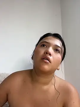 alisson carolina73 online show from May 2026 09:09:02 PM