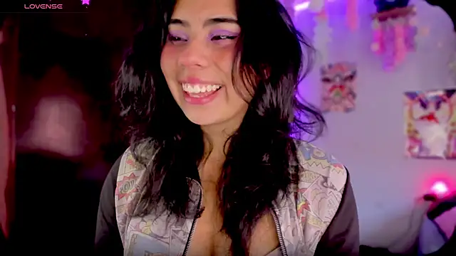 kiki cavilll online show from February 2025 01:51:02 PM