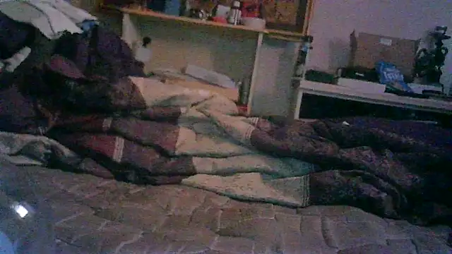 DI4MOND FIR3 online show from October 2025 02:04:01 PM