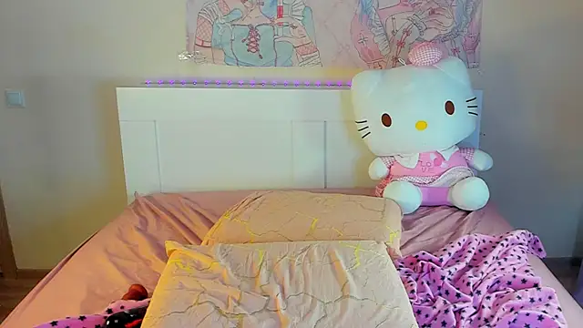 kuraii1  online show from March 2025 02:12:02 AM