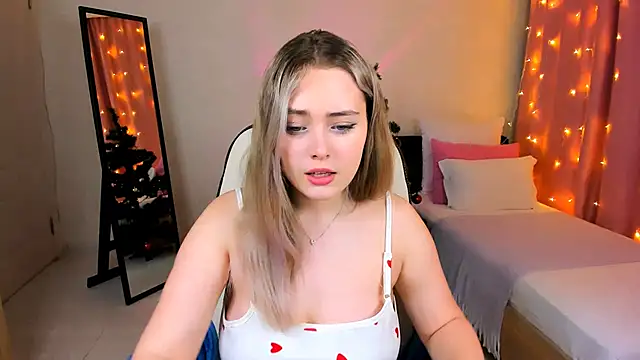 Snapshot of Rose_Sweetiee chatting on December 2024 02:58:02 PM Rose Sweetiee online show from December 2024 02:58:02 PM