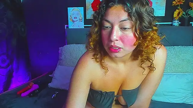 dulce celeste15 online show from March 2025 08:00:02 PM