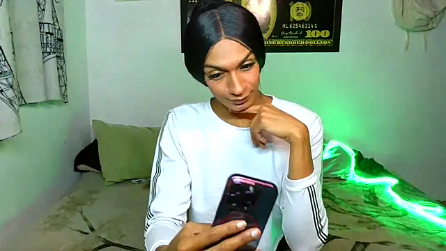 alexxa Rooa online show from April 2026 11:18:02 PM