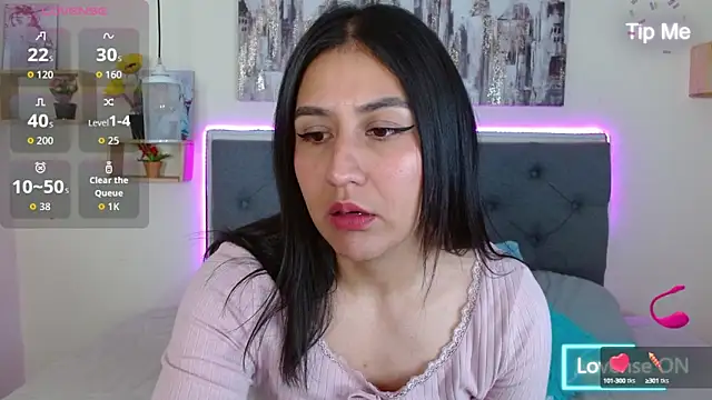 mia aira online show from September 2025 03:02:01 PM