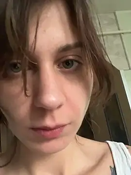 Snapshot of BroadFantasy chatting on February 2026 05:15:01 AM BroadFantasy online show from February 2026 05:15:01 AM