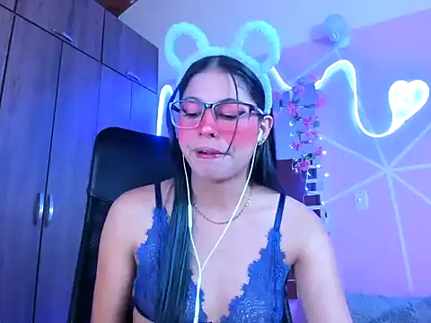  ALLYSON18  online show from February 2025 03:05:01 PM