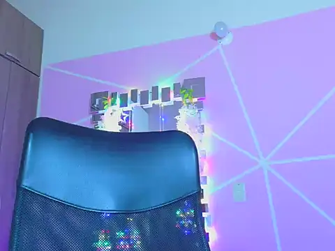  ALLYSON18  online show from March 2026 11:27:01 AM