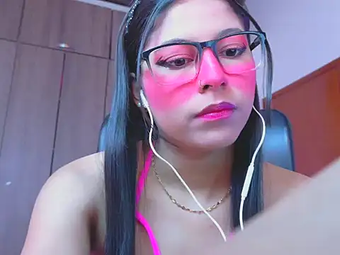 Snapshot of _ALLYSON18_ chatting on June 2026 12:03:02 PM ALLYSON18 online show from June 2026 12:03:02 PM
