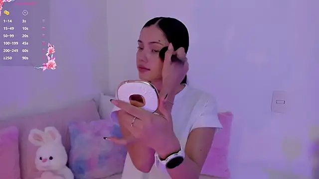 Brisa blue online show from April 2026 08:53:01 PM