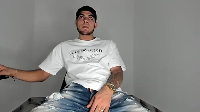 Snapshot of mikee_scooth chatting on February 2026 09:16:01 PM mikee scooth online show from February 2026 09:16:01 PM