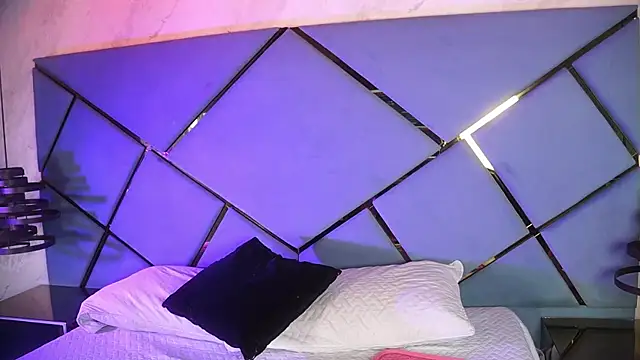 ammy durand online show from January 2026 07:06:02 PM