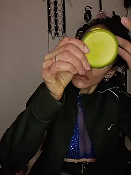 SamaraMartinez online show from April 2026 01:25:02 PM