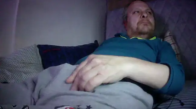 amylrmm1903 online show from March 2025 08:40:01 PM