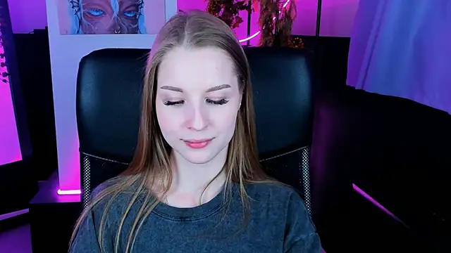 CuteMousee online show from December 2024 08:05:02 PM