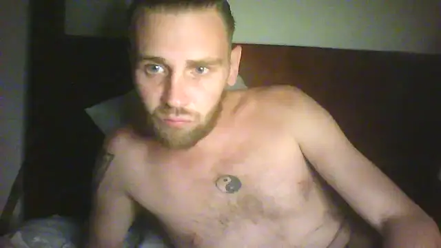 Snapshot of Danjamez1892 chatting on February 2025 08:24:01 PM Danjamez1892 online show from February 2025 08:24:01 PM