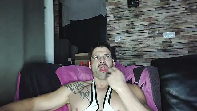 XxBigboybandxX online show from February 2026 07:12:02 AM