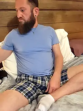 Snapshot of Icebearsticlese chatting on February 2026 02:59:02 AM Icebearsticlese online show from February 2026 02:59:02 AM