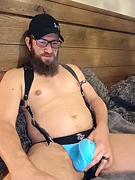 Snapshot of Icebearsticlese chatting on February 2026 05:30:01 AM Icebearsticlese online show from February 2026 05:30:01 AM