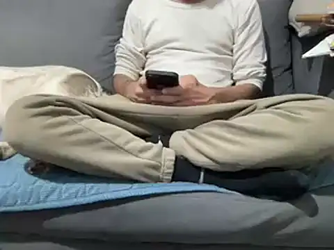 4small4inchlol online show from March 2025 07:06:02 PM