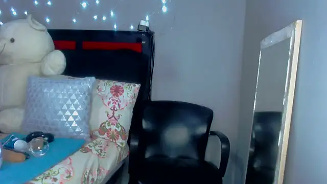MissBigNipples online show from January 2025 03:45:01 AM