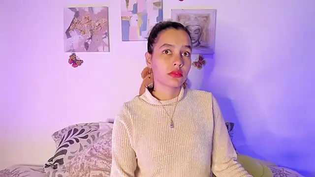 Snapshot of samara_jonness chatting on February 2025 09:17:02 PM samara jonness online show from February 2025 09:17:02 PM