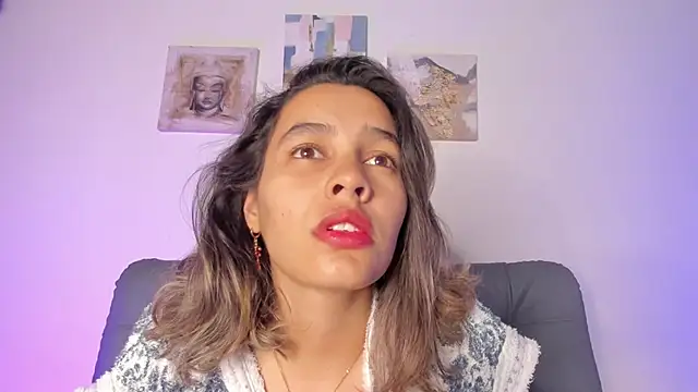 Snapshot of samara_jonness chatting on February 2025 01:22:01 AM samara jonness online show from February 2025 01:22:01 AM