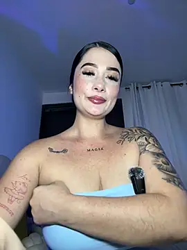 Libia James online show from May 2026 11:14:02 PM