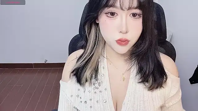 Naixue-520 online show from January 2026 10:53:01 AM